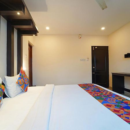 Zion Plaza Hotel Nedumbassery Luaran gambar