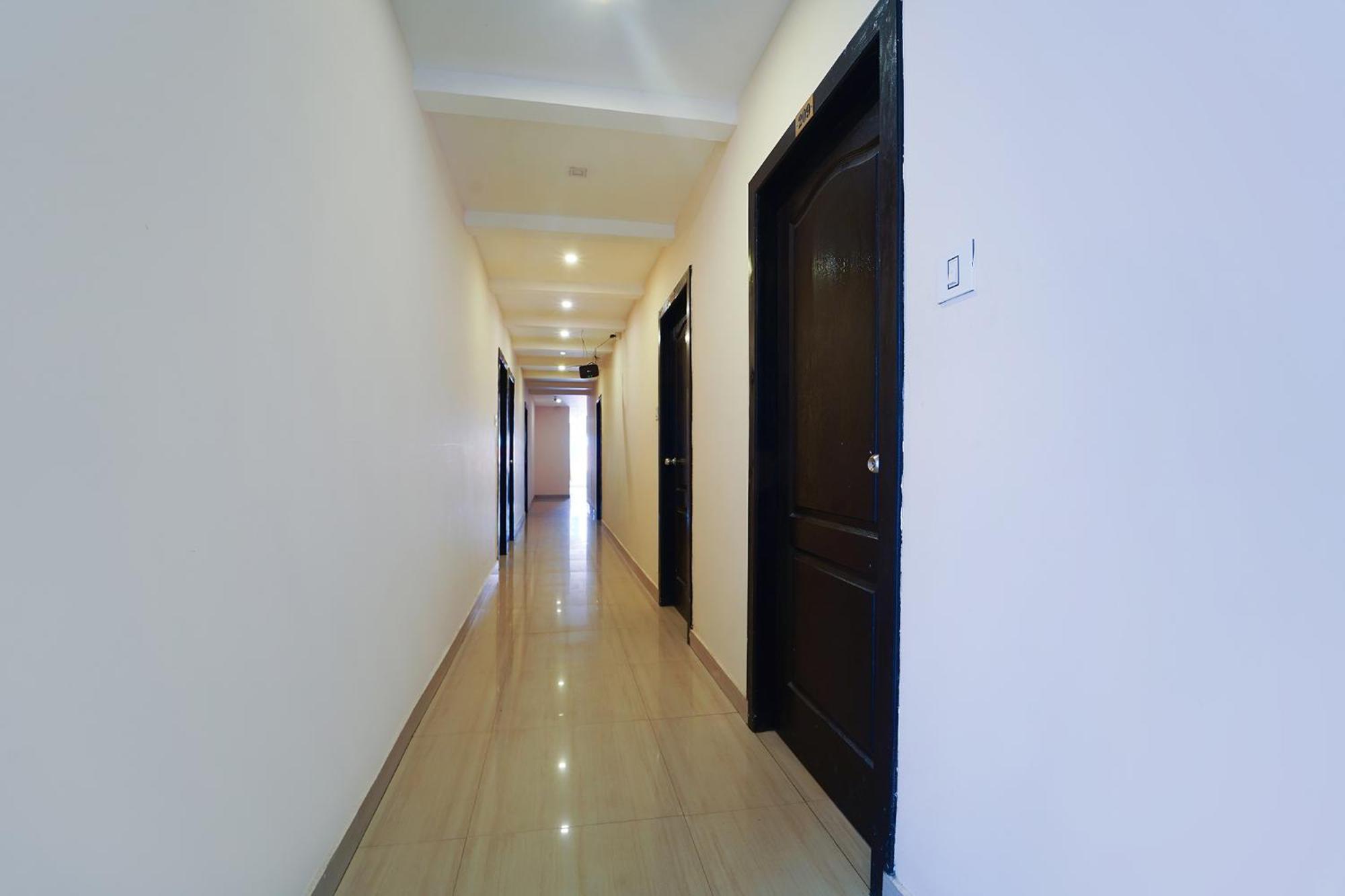 Zion Plaza Hotel Nedumbassery Luaran gambar