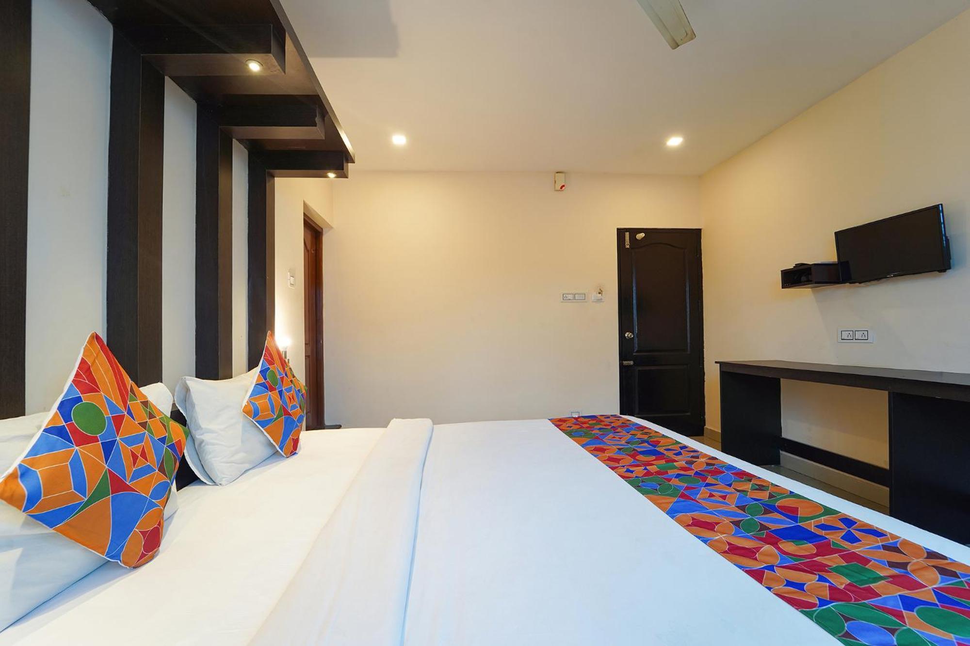 Zion Plaza Hotel Nedumbassery Luaran gambar